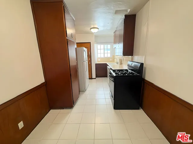 143 N Hamilton Drive F, Beverly Hills, California 90211 — photo 5
