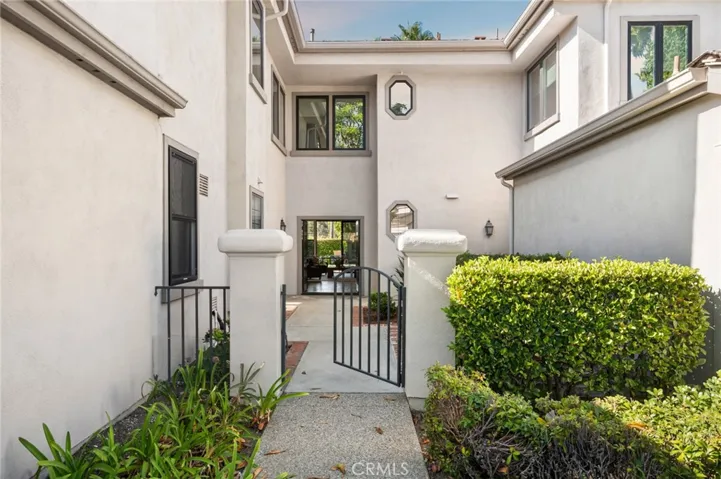 108 Ocean Vista, Newport Beach, California 92660 — photo 4