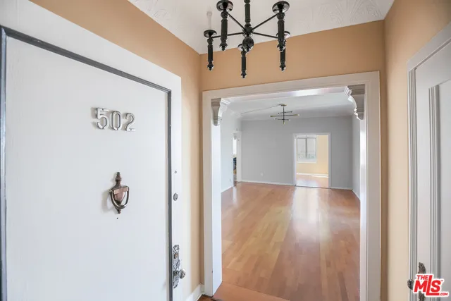 1314 N Hayworth Avenue 502, West Hollywood, California 90046 — photo 5