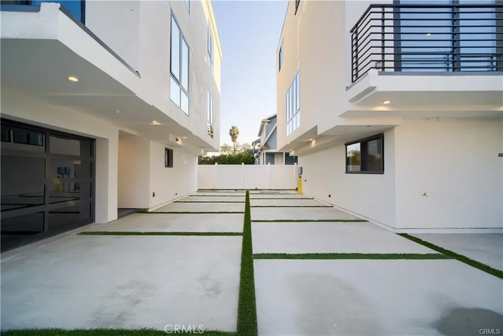 616 N Mariposa Ave Avenue, Los Angeles, California 90004 — photo 5