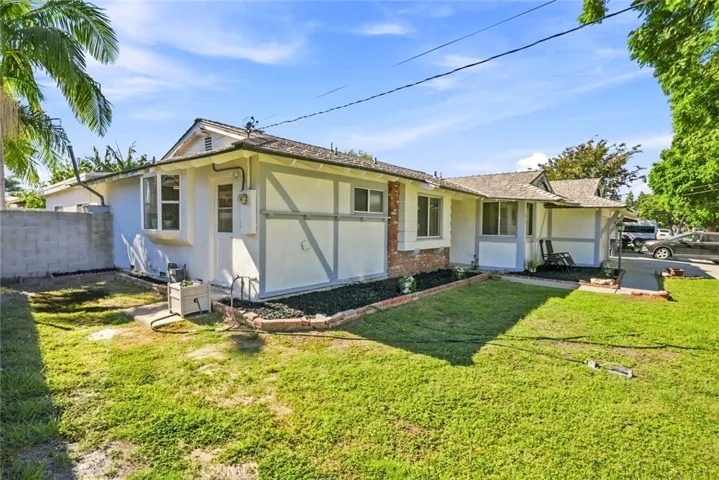 2612 Townley, Santa Ana, California 92706 — photo 5