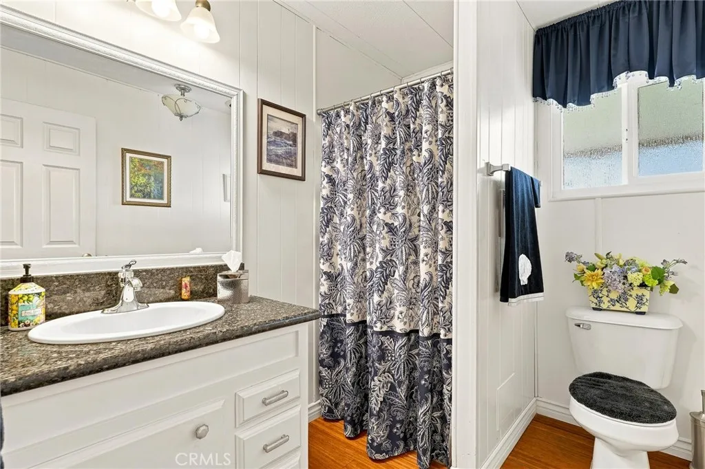 Bathroom 2