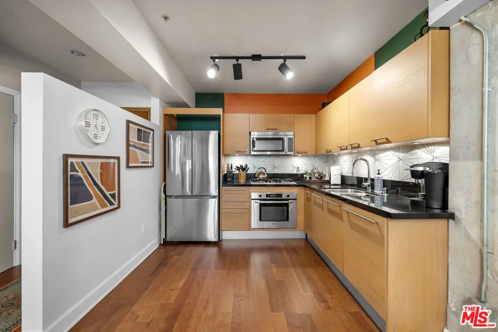 416 S Spring Street 610, Los Angeles, California 90013 — photo 4