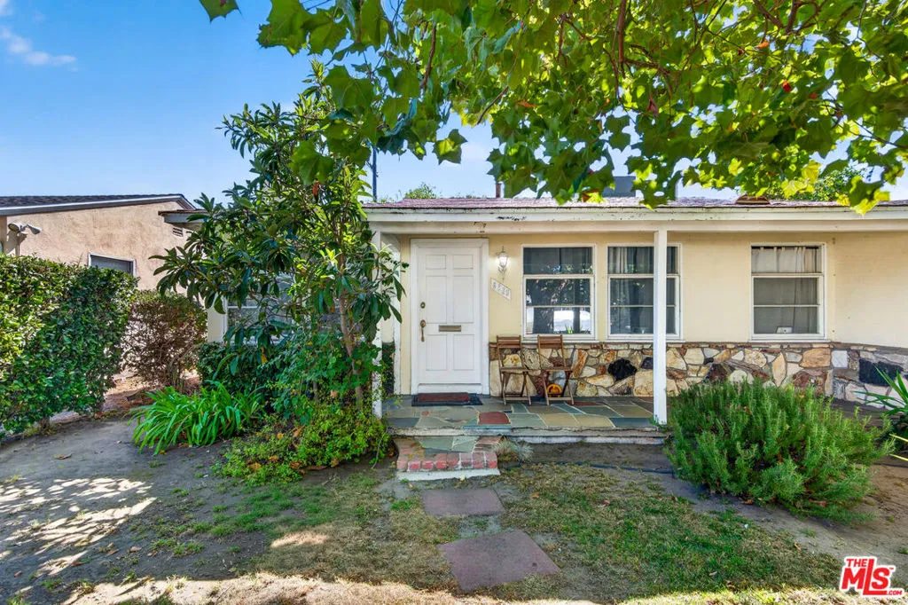 6226 Goodland Avenue, Los Angeles, California 91606 — photo 4