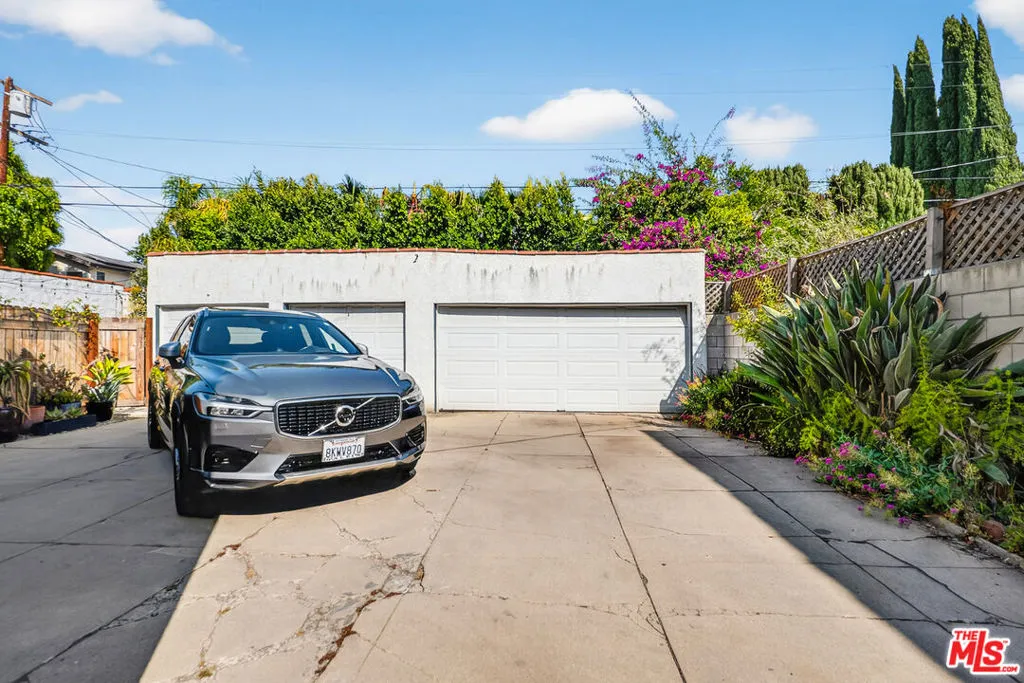 420 N Orange Drive, Los Angeles, California 90036 — photo 4