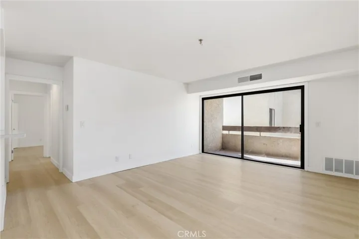 700 W 3rd Street A209, Santa Ana, California 92701 — photo 4