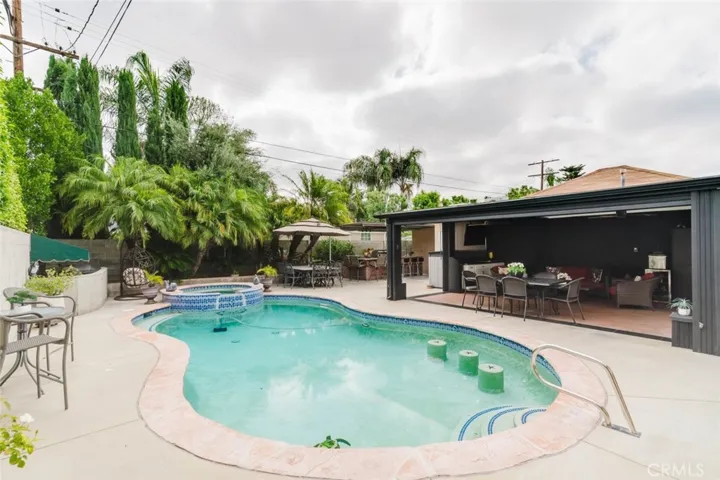 6620 Costello Avenue, Van Nuys, California 91405 — photo 5