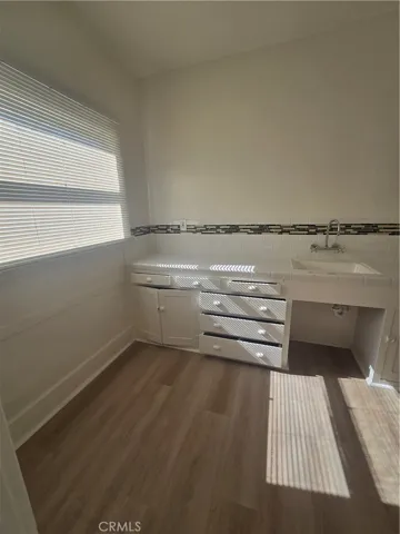 942 E 2nd 7, Long Beach, California 90802 — photo 5
