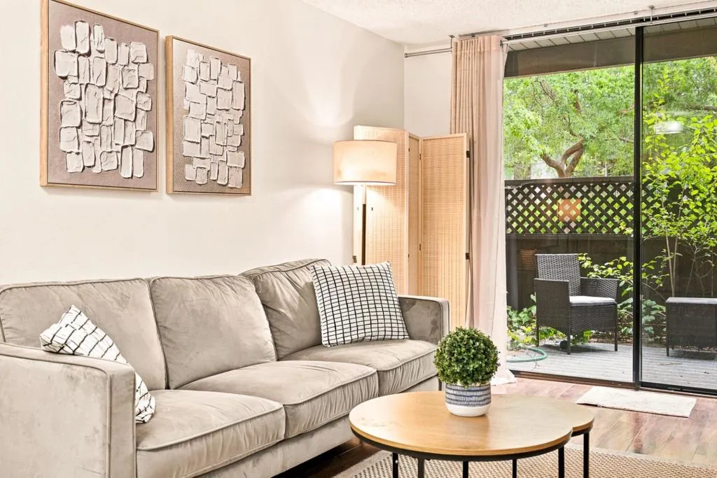 2150 Shelter Creek