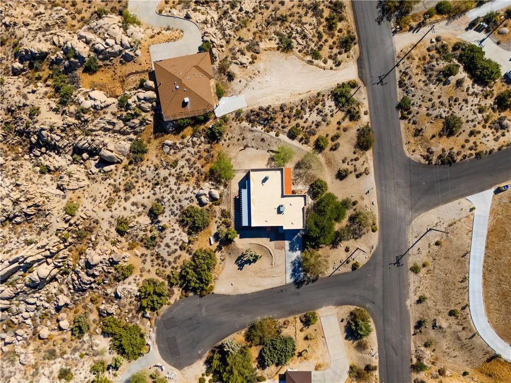 6231 Mirlo, Yucca Valley, California 92284 — photo 5
