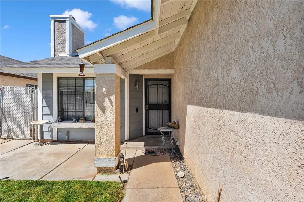 12424 Mount Baldy, Victorville, California 92392 — photo 4
