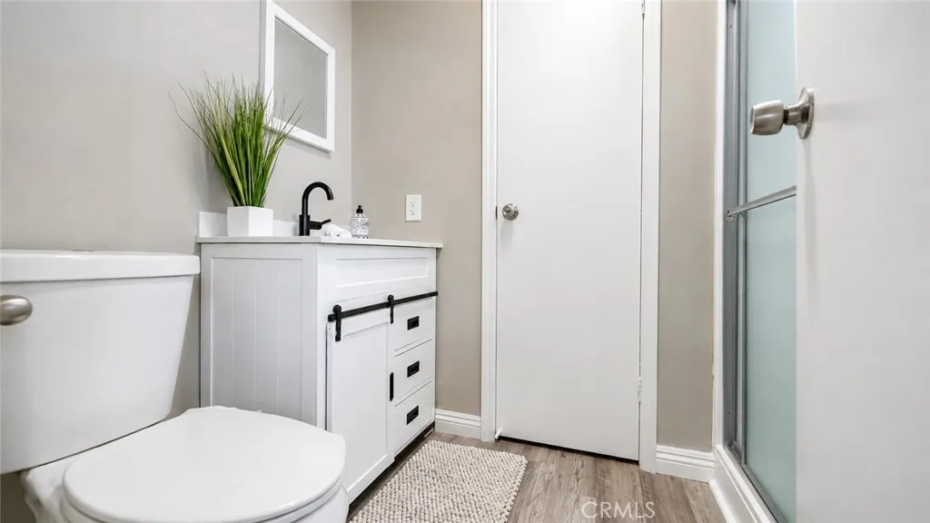 530 W Devonshire Avenue 19, Hemet, California 92543 — photo 4