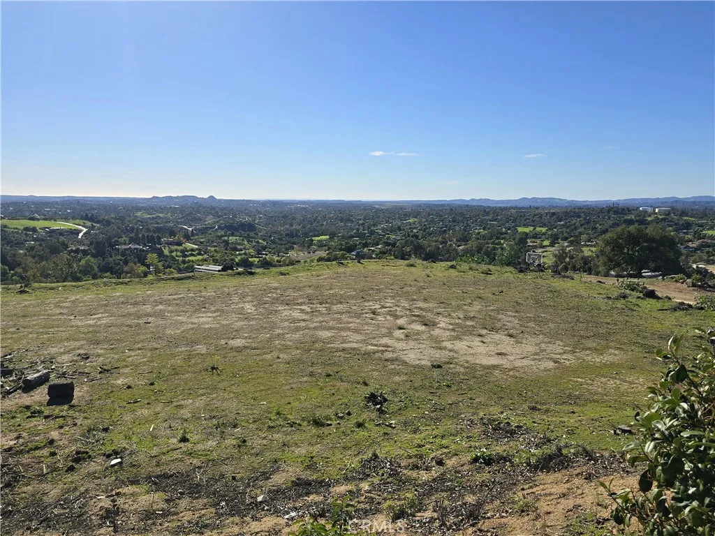 1387 Las Vistas, Fallbrook, California 92028 — photo 4