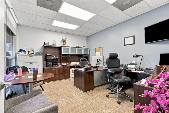 125 W Maple, Monrovia, California 91016 — photo 5
