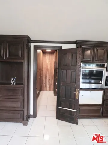 13716 Penn Street 10, Whittier, California 90602 — photo 5
