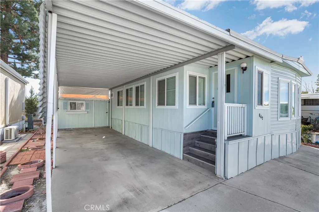 842 Acorn, San Jacinto, California 92583 — photo 4
