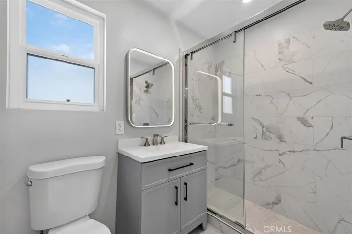 310 N Jackson Street 326, Glendale, California 91206 — photo 4