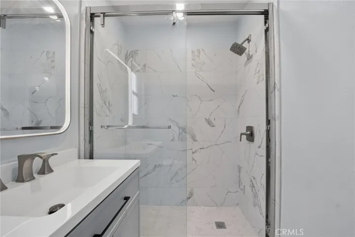 310 N Jackson Street 326, Glendale, California 91206 — photo 5