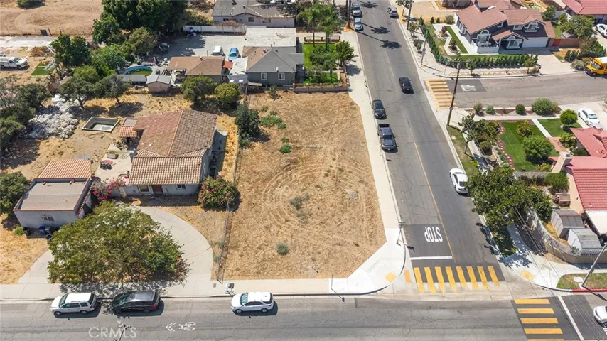 9860 Oleander, Fontana, California 92335 — photo 4