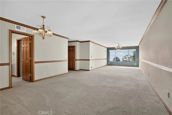 Extra large Primary Suite  with ensuite bathroom and with ocean views