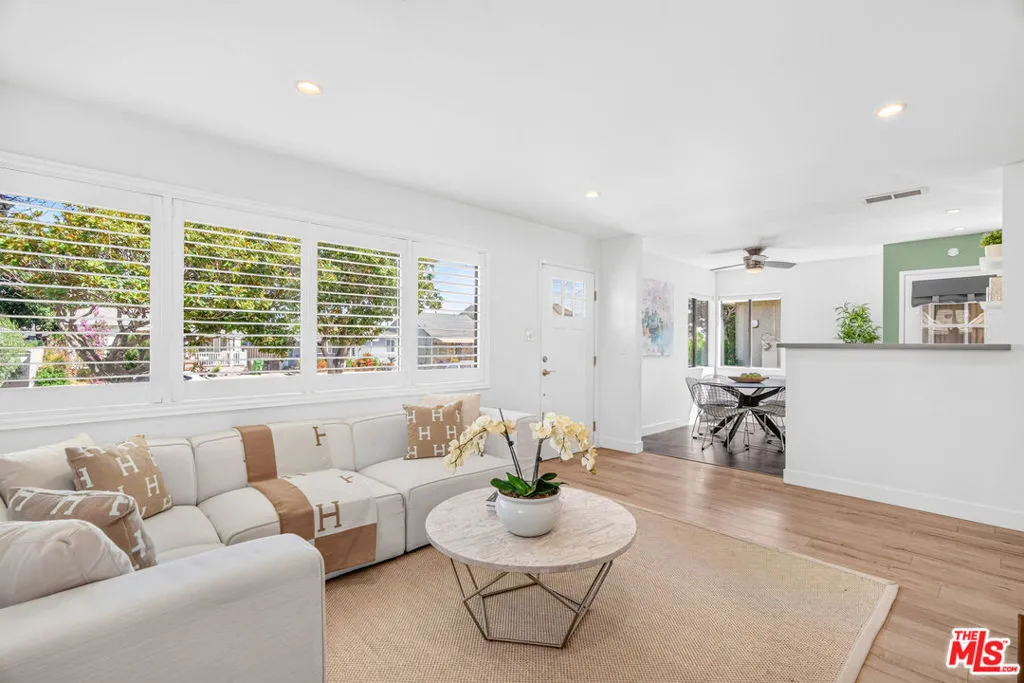 1662 W 214th Street, Los Angeles, California 90501 — photo 4