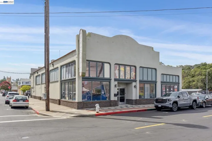 636 Ward St, Martinez, California 94553 — photo 5