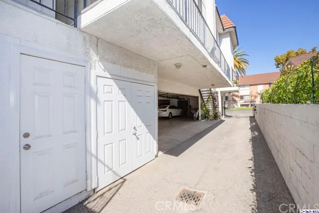 464 W Lexington Drive 4, Glendale, California 91203 — photo 5
