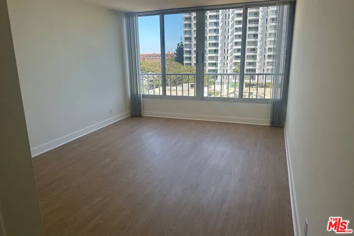 2700 Neilson Way 528, Santa Monica, California 90405 — photo 5