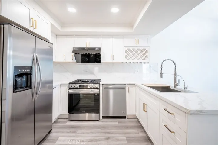 1756 Shady Oaks Court, Azusa, California 91702 — photo 5