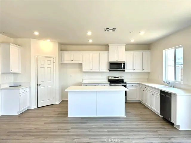 19729 Sunkissed Ridge Dr, Riverside, California 92507 — photo 4