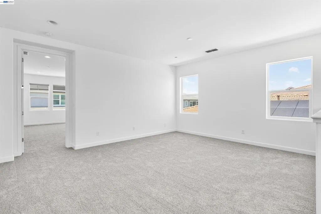 UPSTAIRS REC ROOM