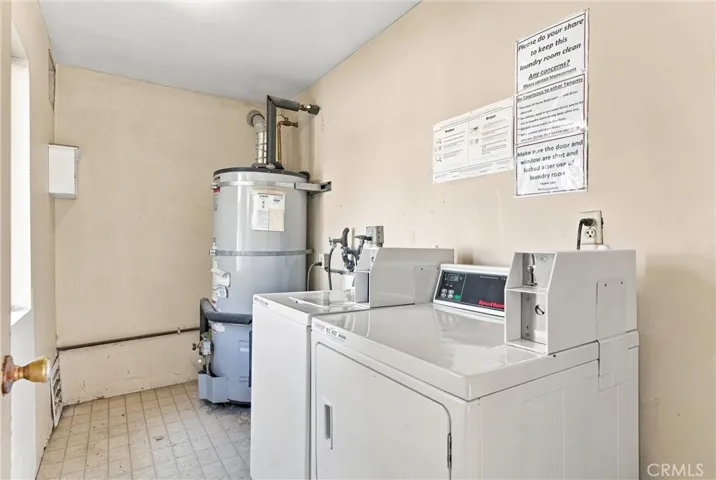 Common Laundry Room