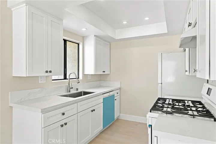 Kitchen with brand new appliances