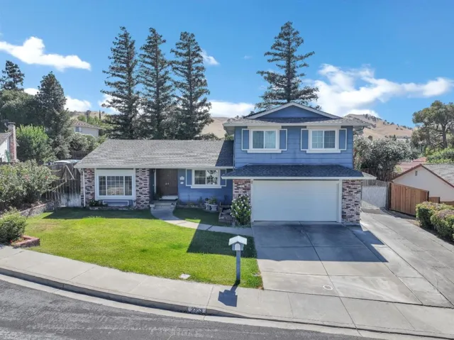 2353 Silver Creek Circle, Antioch, California 94509 — photo 4