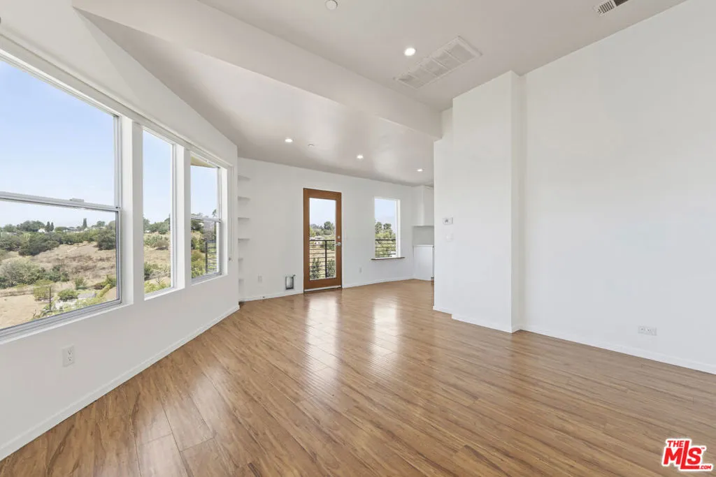 4203 Raynol Street, Los Angeles, California 90032 — photo 4
