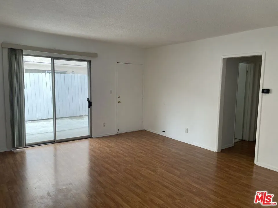 3749 Veteran Avenue, Los Angeles, California 90034 — photo 5