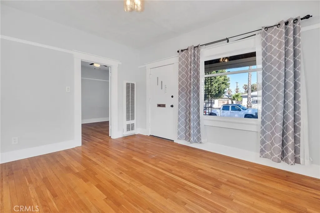 812 S Howard, Corona, California 92879 — photo 5