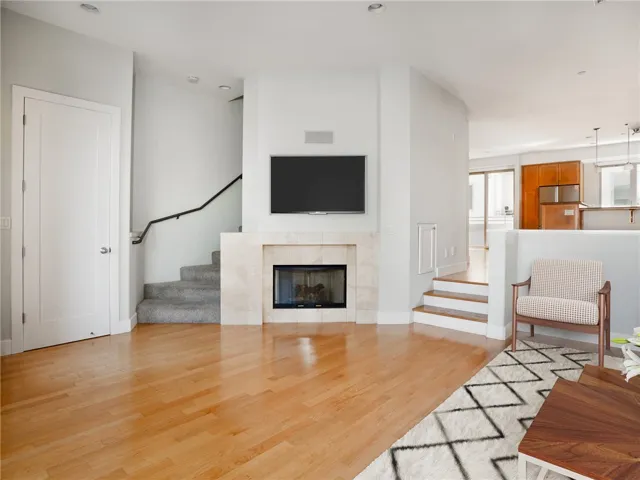 301 Kansas C, El Segundo, California 90245 — photo 4