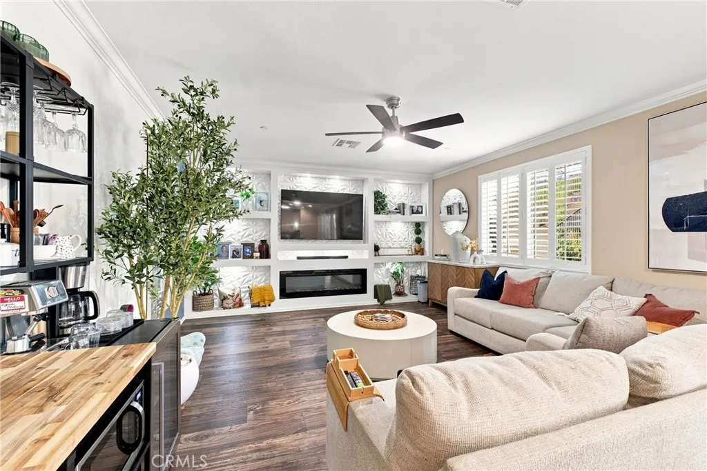 11698 Starlily Court, Corona, California 92883 — photo 4