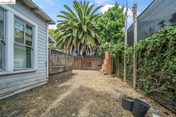 1645 9th, Berkeley, California 94710 — photo 5