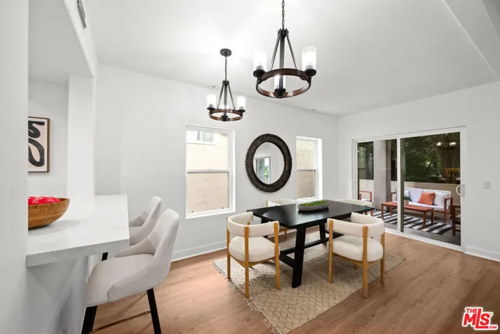 11115 Acama Street 104, Studio City, California 91602 — photo 5