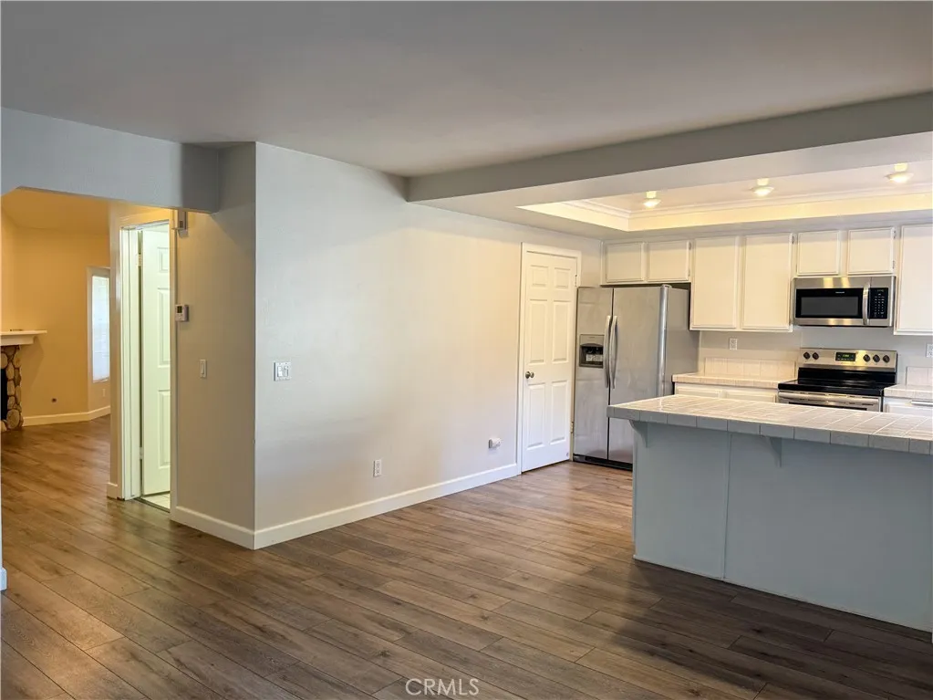 16 Prescott, Irvine, California 92620 — photo 5