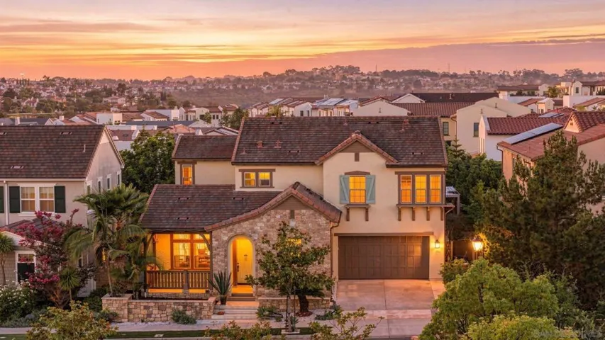 https://zimg.paragon.ice.com/ParagonImages/Property/PA/SDMLS/-532999/69/120/90/ed6fe201b20769fe3b4097afb918c9b7/3/10b3899edeced2ac7d6e1e0030c61e83/-532999-90f963e7-5c9a-4759-a305-94d41004a57f.JPG