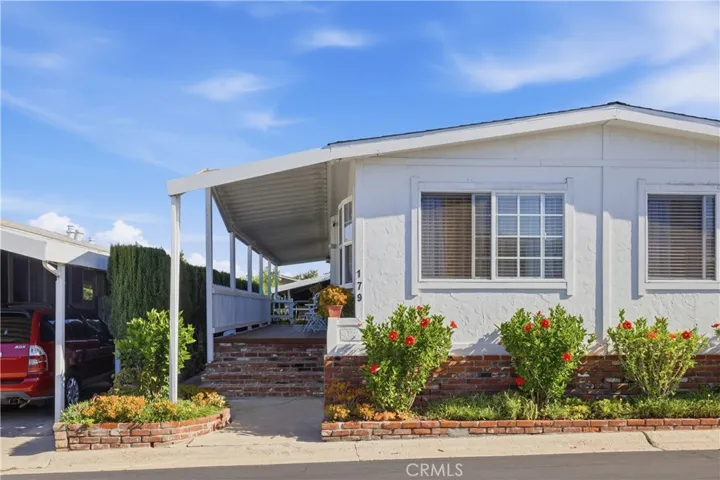 23301 Ridge Route 179, Laguna Hills, California 92653 — photo 4