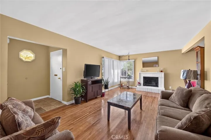 14100 S Mariposa, Gardena, California 90247 — photo 4