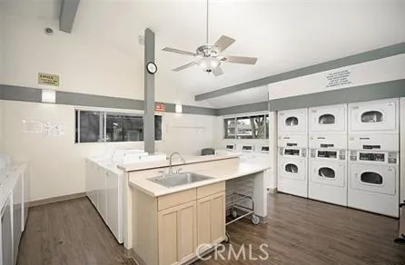 165 Streamwood, Irvine, California 92620 — photo 5