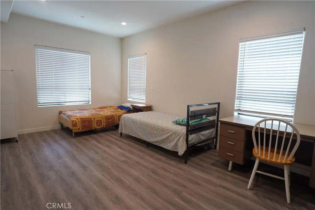 Bedroom2