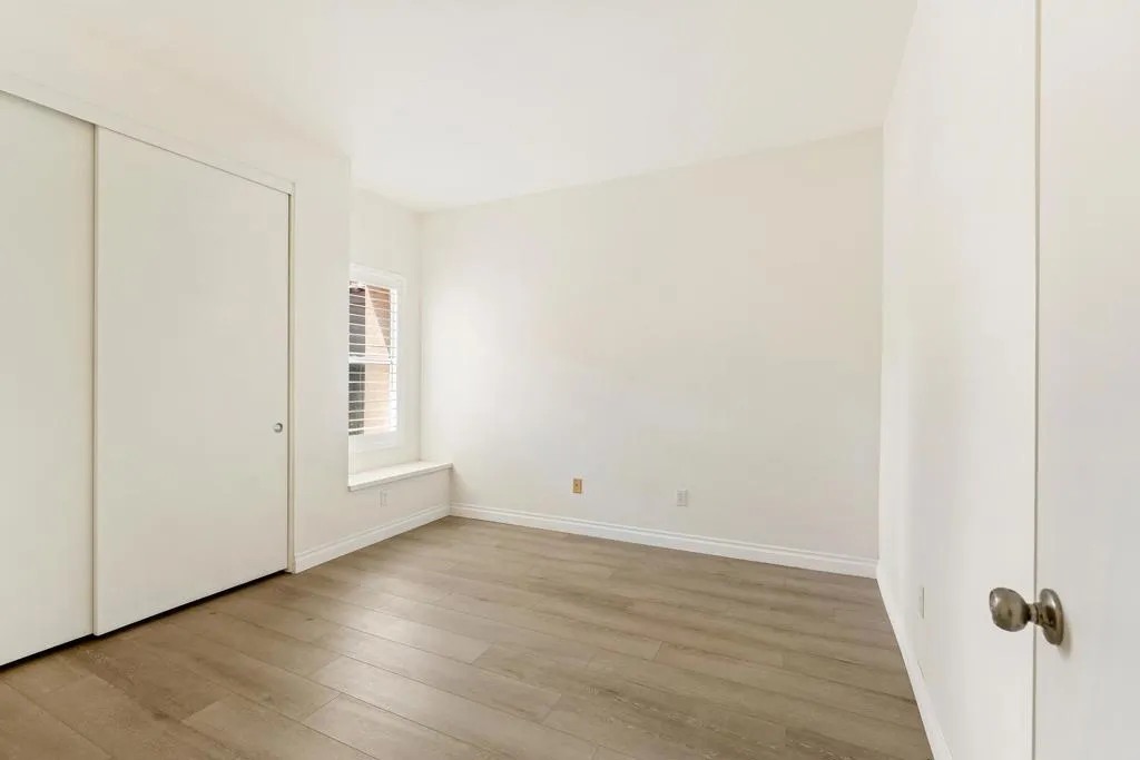 99lakeshore-16 99lakeshore-16