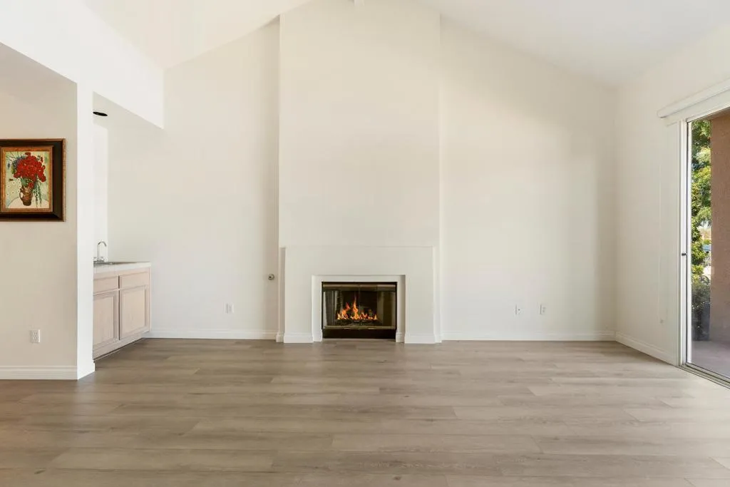 99lakeshore-25