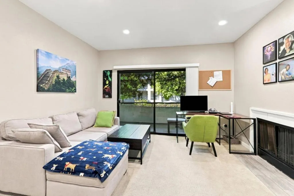 4671 Albany Circle 109, San Jose, California 95129 — photo 4